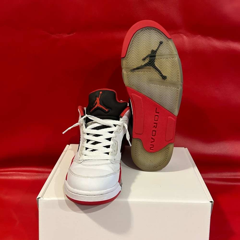 Jordan Retro 5 Red Fire